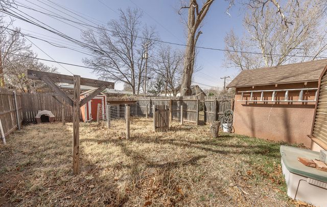 1919 31st Street, Lubbock, TX 79411