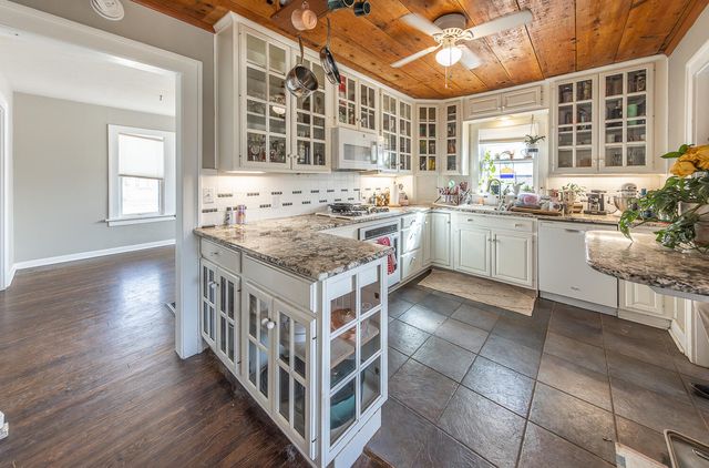 1919 31st Street, Lubbock, TX 79411