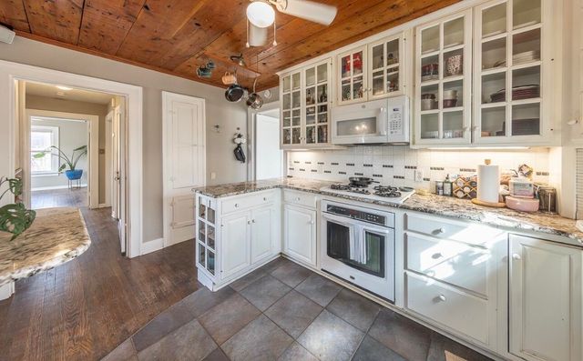 1919 31st Street, Lubbock, TX 79411