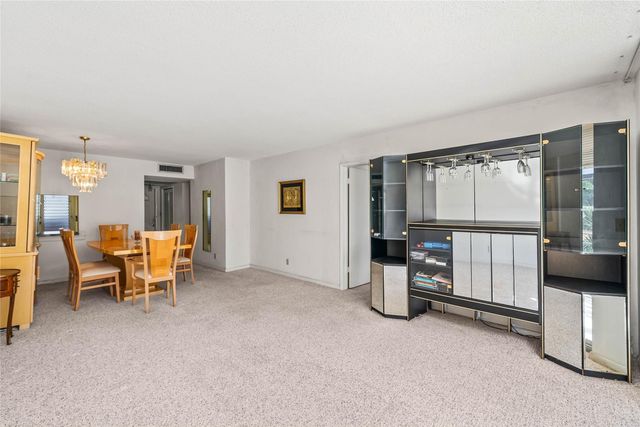 4500 N Federal Highway 245E, Lighthouse Point, FL 33064