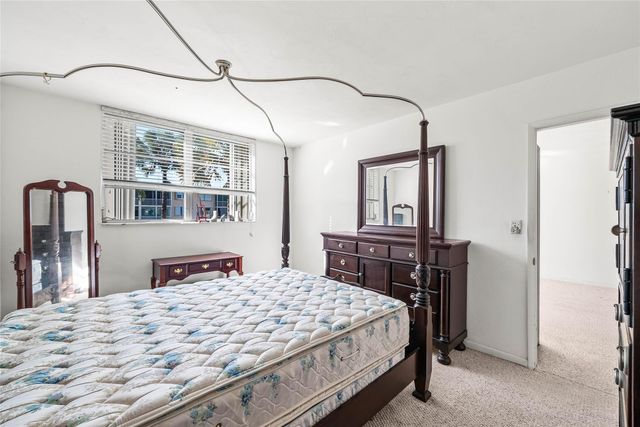 4500 N Federal Highway 245E, Lighthouse Point, FL 33064