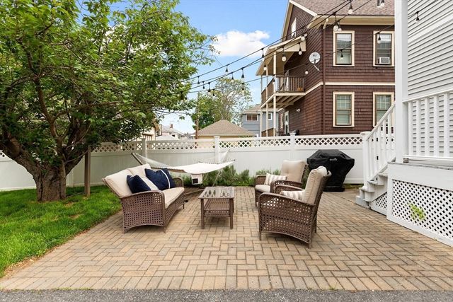 36 Ashland 36, Medford, MA 02155