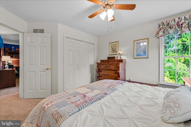 5 WOBURN ABBEY AVE, Camp Hill, PA 17011