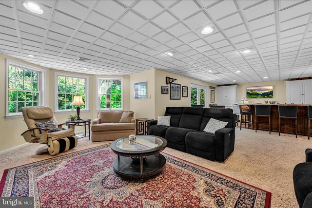 5 WOBURN ABBEY AVE, Camp Hill, PA 17011