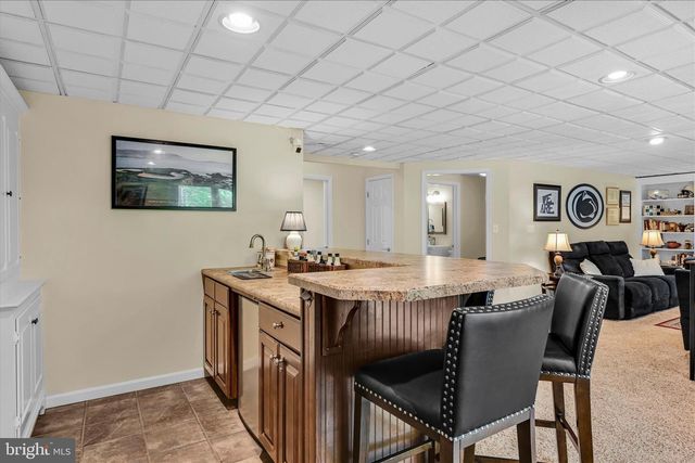 5 WOBURN ABBEY AVE, Camp Hill, PA 17011