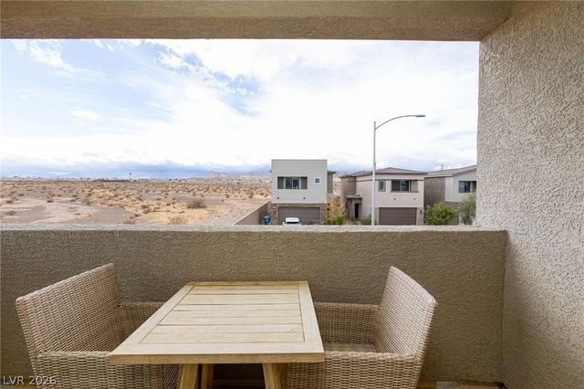 7792 Vino Vranec Court, Las Vegas, NV 89113