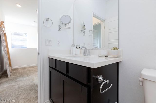 7792 Vino Vranec Court, Las Vegas, NV 89113