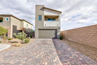 7792 Vino Vranec Court, Las Vegas, NV 89113
