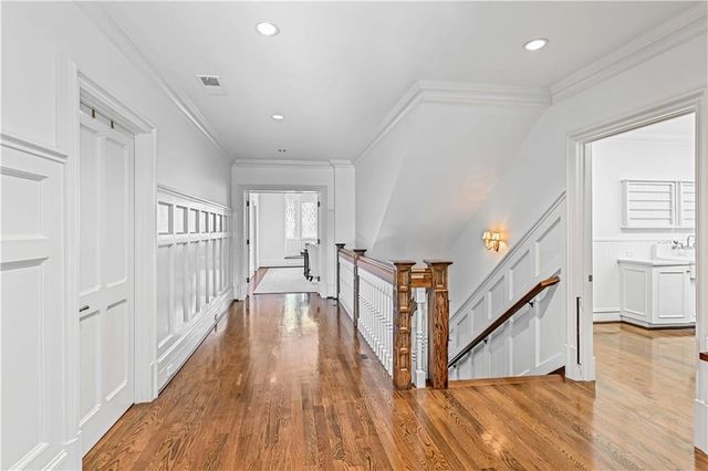 369 Pine Tree Drive NE, Atlanta, GA 30305