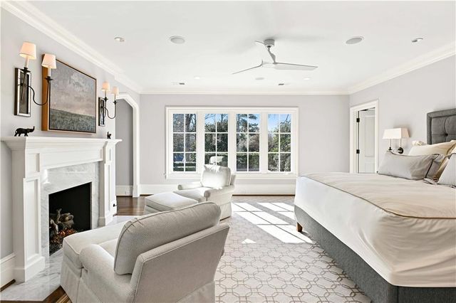 369 Pine Tree Drive NE, Atlanta, GA 30305