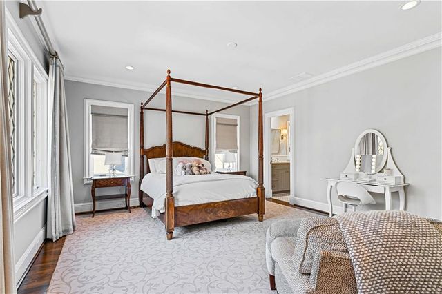 369 Pine Tree Drive NE, Atlanta, GA 30305