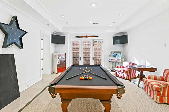 369 Pine Tree Drive NE, Atlanta, GA 30305