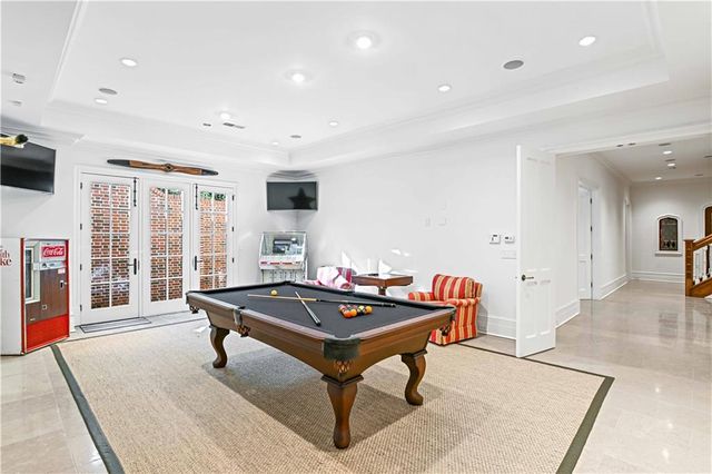 369 Pine Tree Drive NE, Atlanta, GA 30305