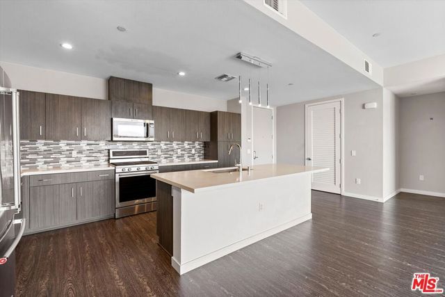 4140 Glencoe Avenue 602, Marina Del Rey, CA 90292