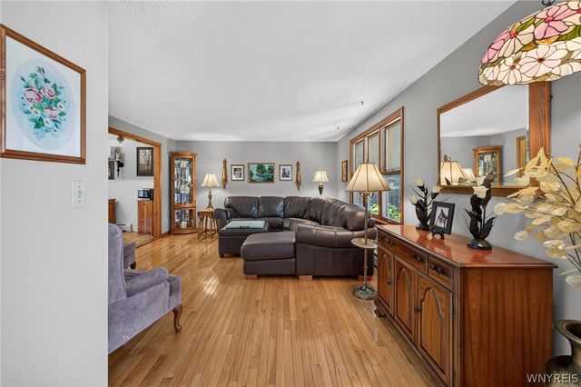 4351 Mary Drive, Eden, NY 14057