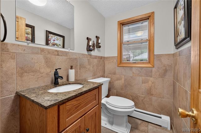 4351 Mary Drive, Eden, NY 14057