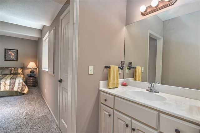 215 S Canyon Drive, Olathe, KS 66061