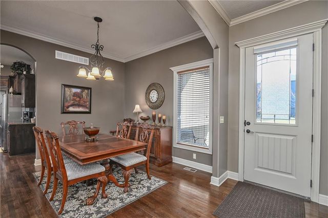 215 S Canyon Drive, Olathe, KS 66061