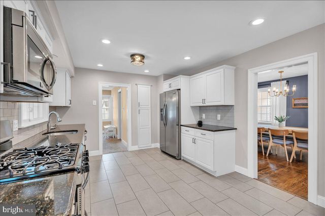 111 OLD ORCHARD RD, Cherry Hill, NJ 08003
