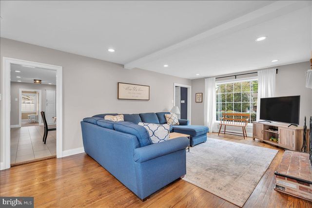 111 OLD ORCHARD RD, Cherry Hill, NJ 08003