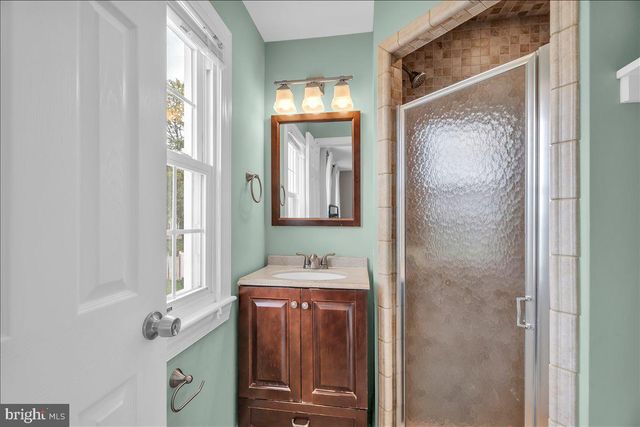 111 OLD ORCHARD RD, Cherry Hill, NJ 08003
