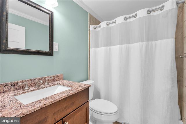 111 OLD ORCHARD RD, Cherry Hill, NJ 08003
