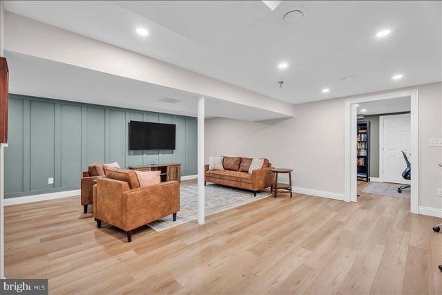 111 OLD ORCHARD RD, Cherry Hill, NJ 08003