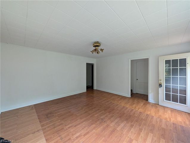 1514 Glenside Drive, Greensboro, NC 27405