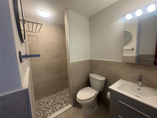 4745 AVE ISLA VERDE 1M, Carolina, PR 00979