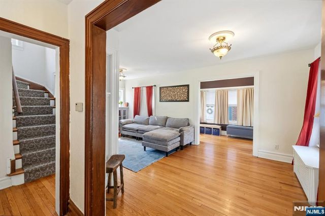 370 Demarest Avenue, Oradell, NJ 07649