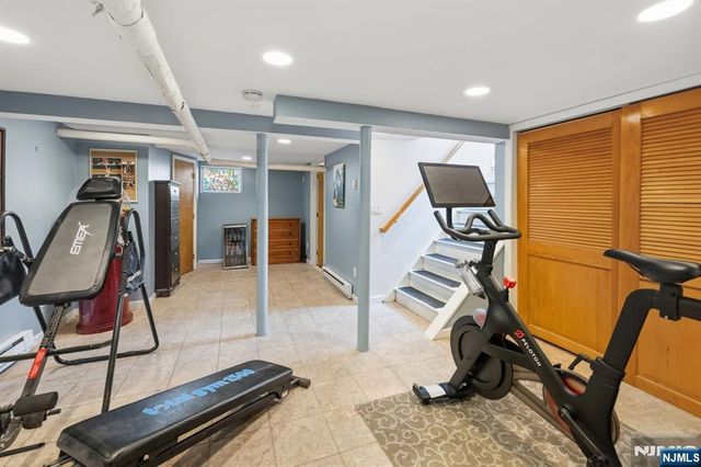 370 Demarest Avenue, Oradell, NJ 07649