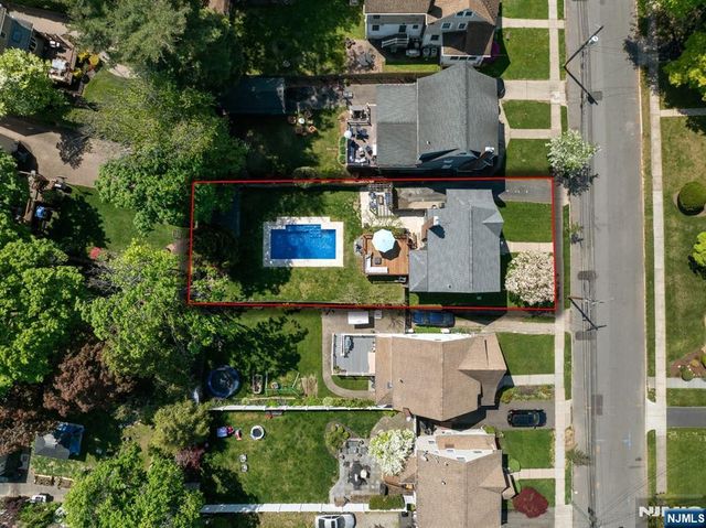 370 Demarest Avenue, Oradell, NJ 07649