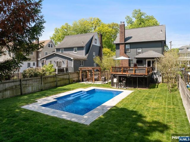 370 Demarest Avenue, Oradell, NJ 07649