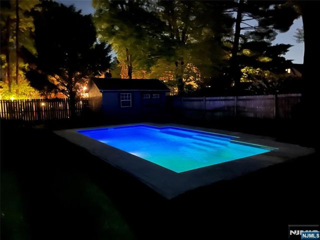 370 Demarest Avenue, Oradell, NJ 07649