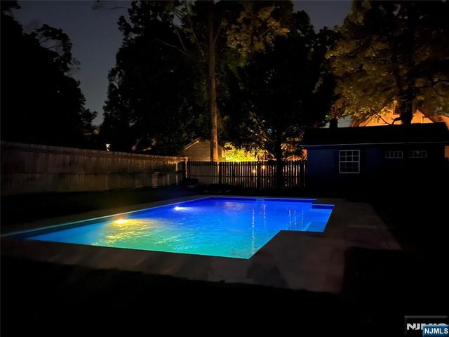 370 Demarest Avenue, Oradell, NJ 07649