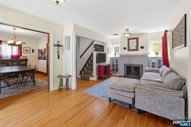 370 Demarest Avenue, Oradell, NJ 07649