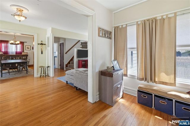 370 Demarest Avenue, Oradell, NJ 07649