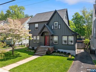 370 Demarest Avenue, Oradell, NJ 07649
