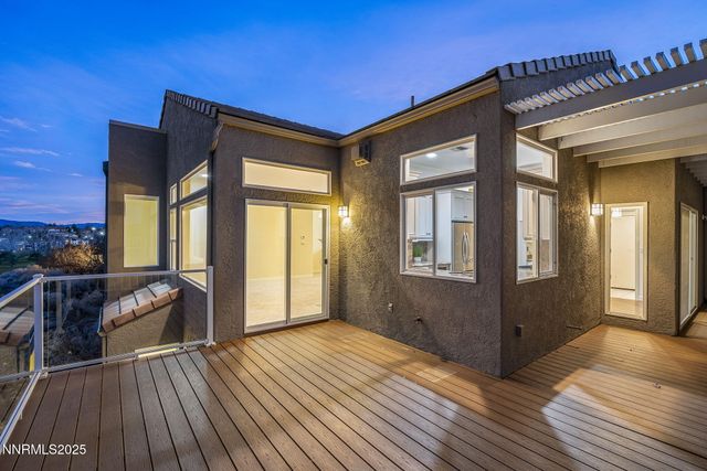 2636 Edgerock Road, Reno, NV 89519