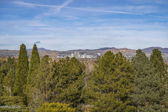 2636 Edgerock Road, Reno, NV 89519