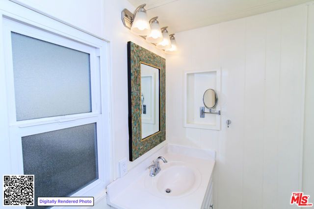 11250 Playa Street 106, Culver City, CA 90230