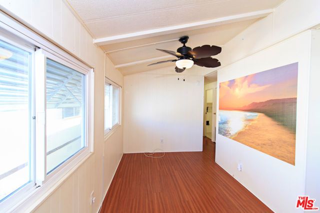 11250 Playa Street 106, Culver City, CA 90230