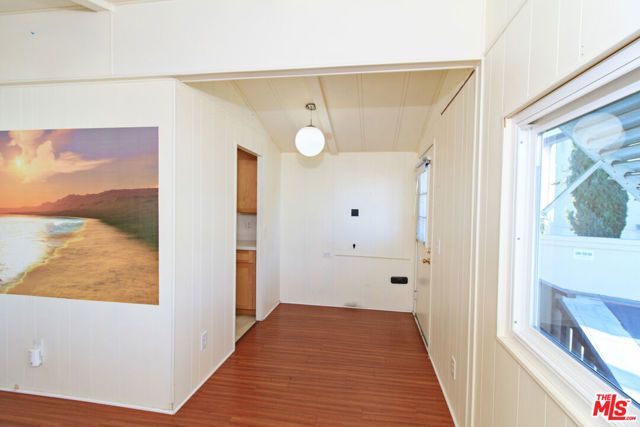 11250 Playa Street 106, Culver City, CA 90230