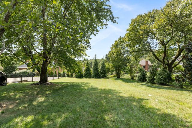 805 Kathridge Ct, Brentwood, TN 37027