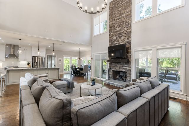 805 Kathridge Ct, Brentwood, TN 37027