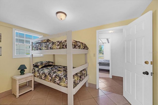 831 E 1ST STREET, Englewood, FL 34223