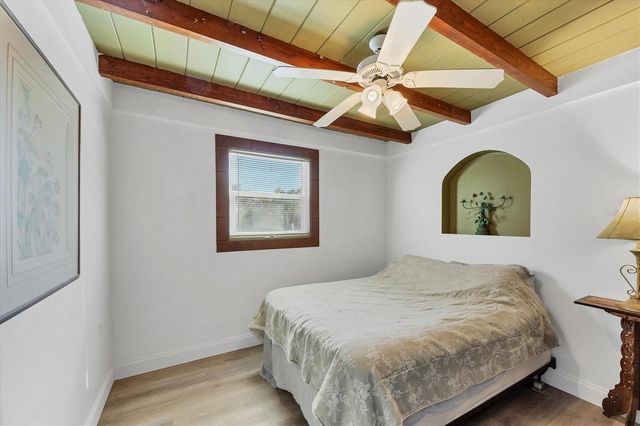 831 E 1ST STREET, Englewood, FL 34223