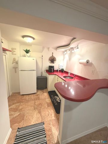 70 Webster Court, Newington, CT 06111
