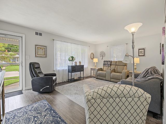 92 Lindale Drive, Fairfield, OH 45014