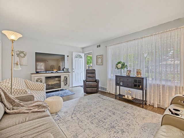 92 Lindale Drive, Fairfield, OH 45014